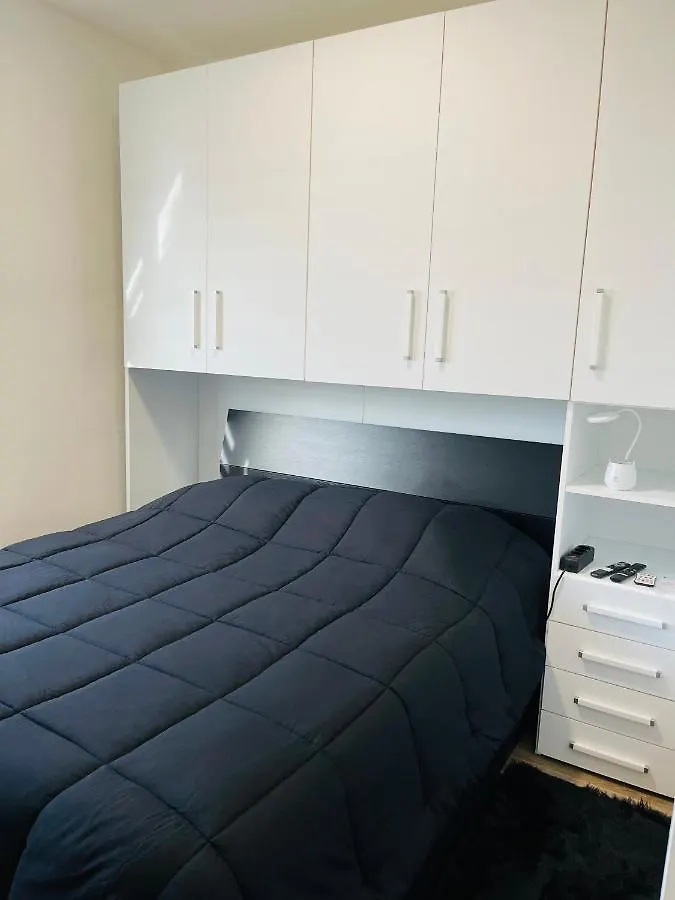 New Room 4 Mints To The Airport And Rome Fair Fiumicino 0*,  Italy