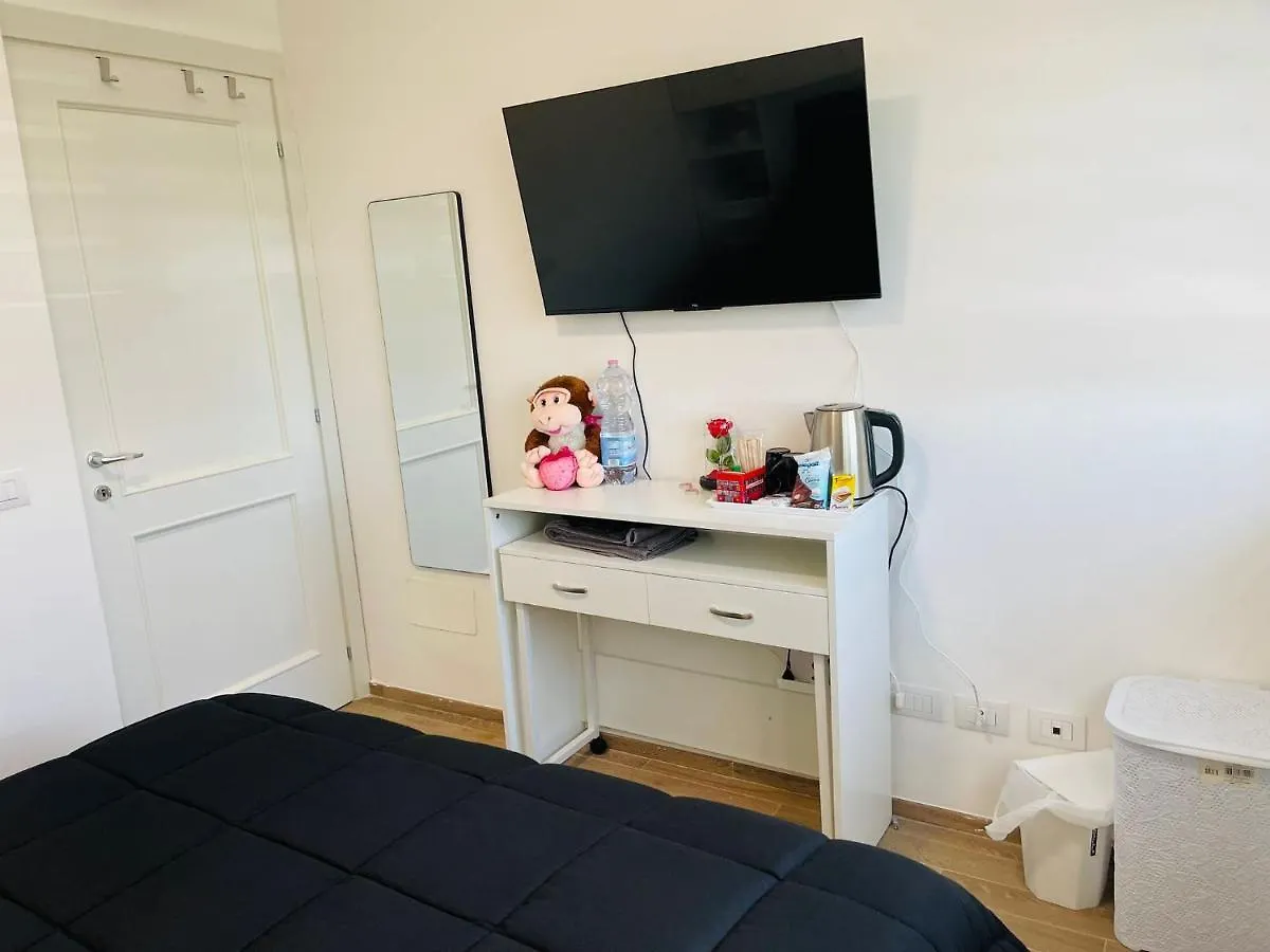 New Room 4 Mints To The Airport And Rome Fair Fiumicino Italy